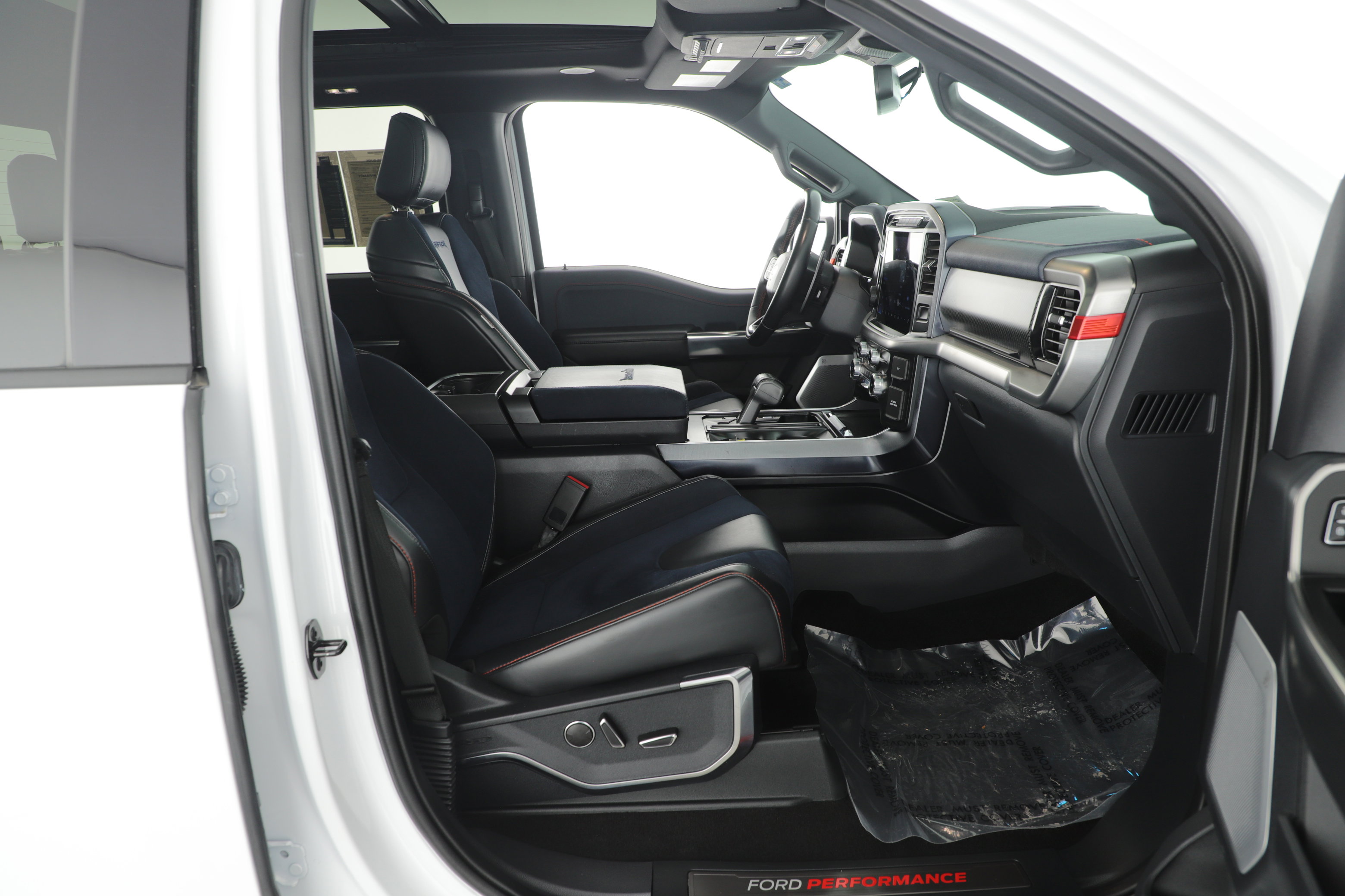 Used 2022 Ford F150 Raptor w/ Raptor 37 Performance Package image 13