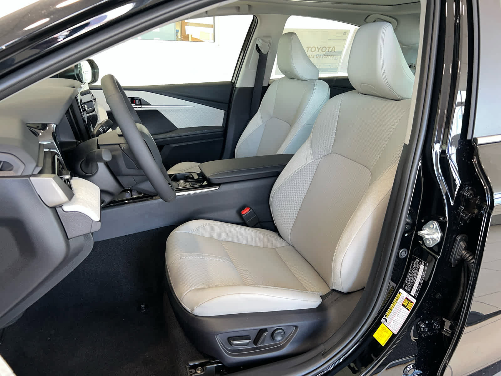 New 2026 Toyota Camry XLE image 13