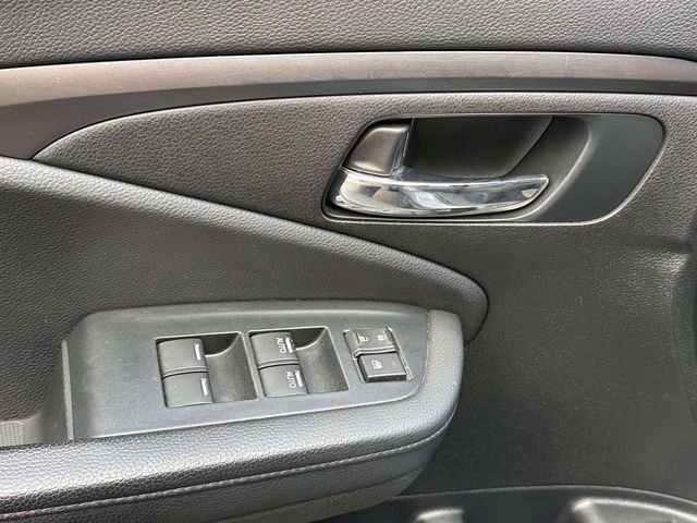 Used 2022 Honda Pilot Sport image 17