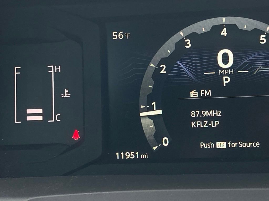 Used 2024 Toyota Tacoma SR RWD image 14