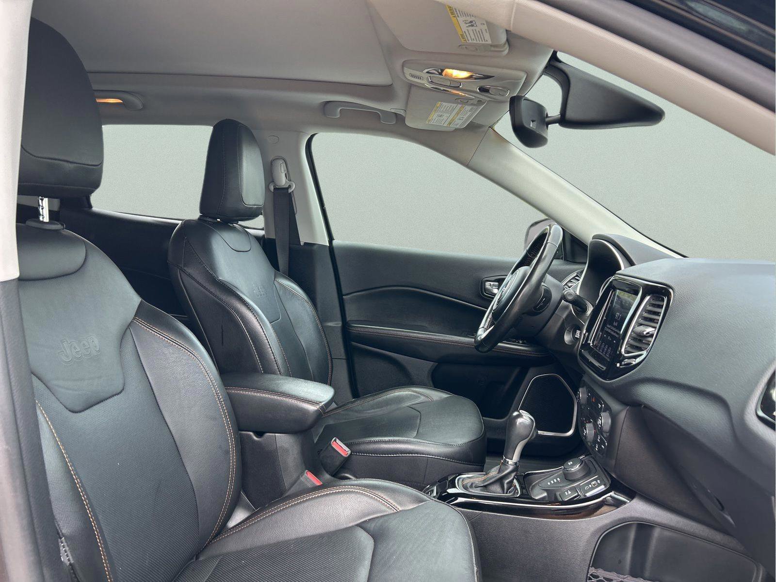 Certified 2020 Jeep Compass Limited image 30