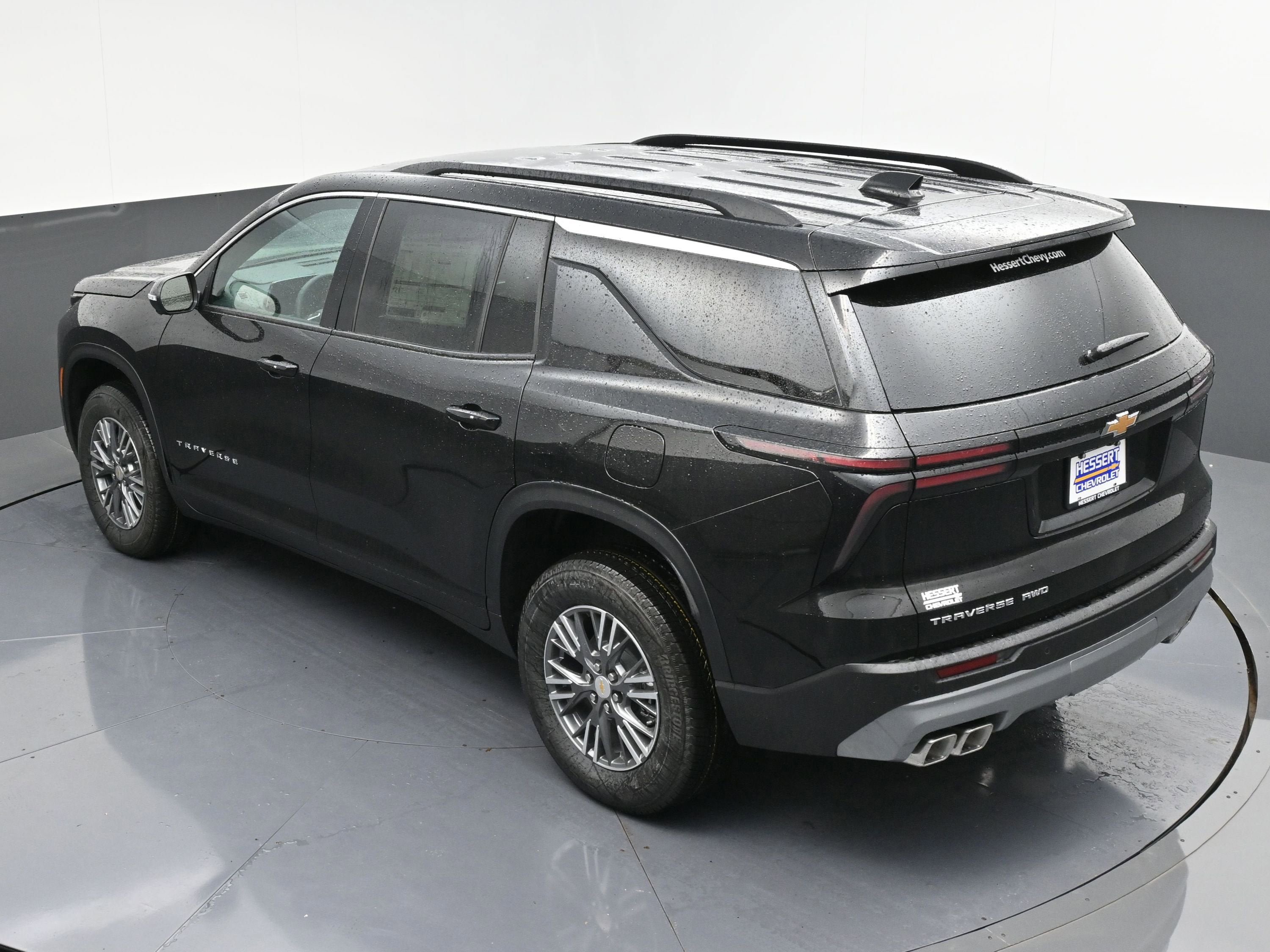 New 2026 Chevrolet Traverse LT w/ Driver Confidence Package AWD/4WD image 45
