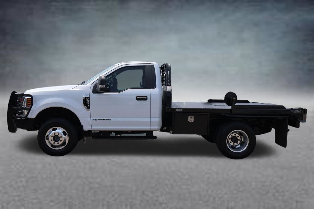 Used 2019 Ford F350 XLT w/ Snow Plow Prep Package AWD/4WD image 4