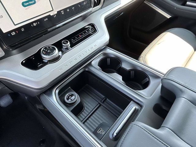 New 2027 Ford Expedition Max Active RWD image 16