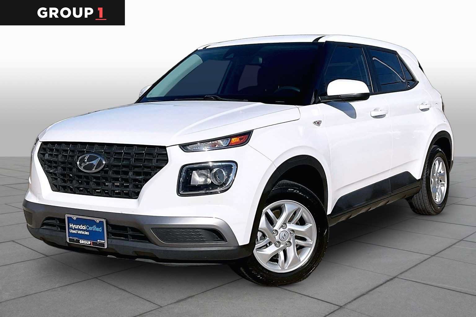 Used 2021 Hyundai Venue SE FWD image 1