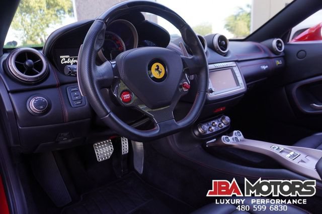 Used 2014 Ferrari California RWD image 5