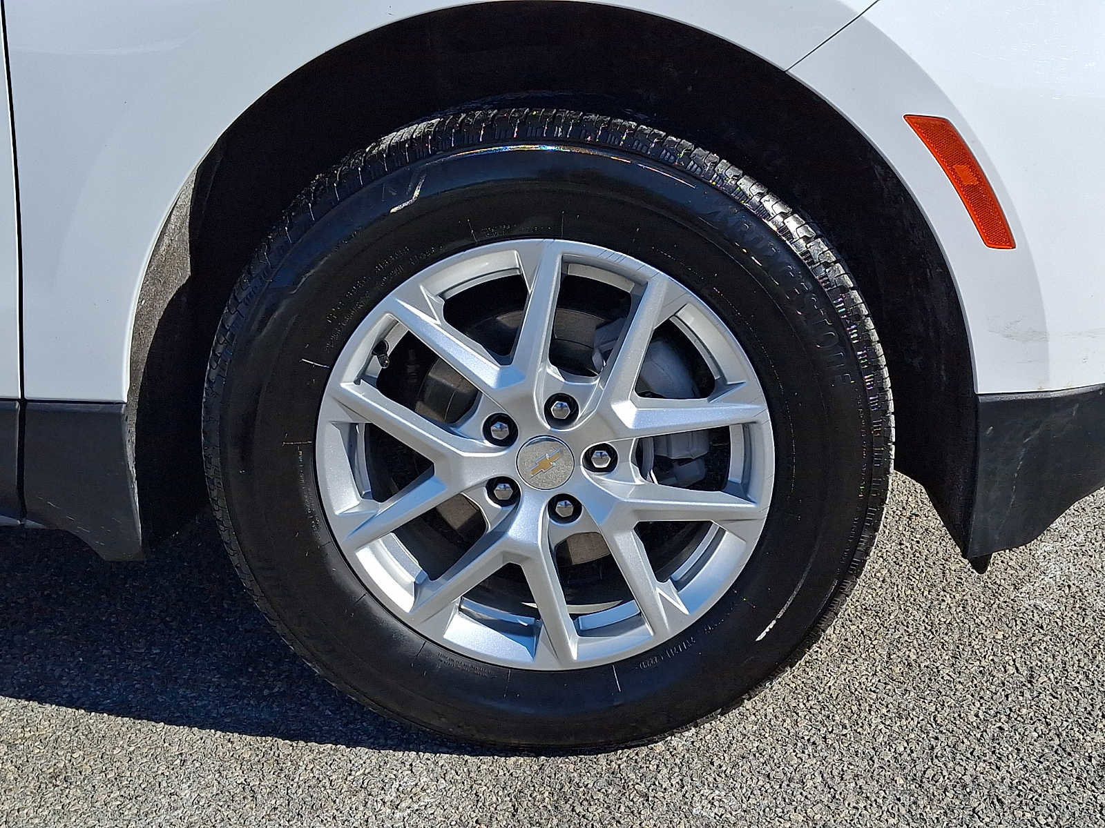 Used 2024 Chevrolet Equinox LT image 8