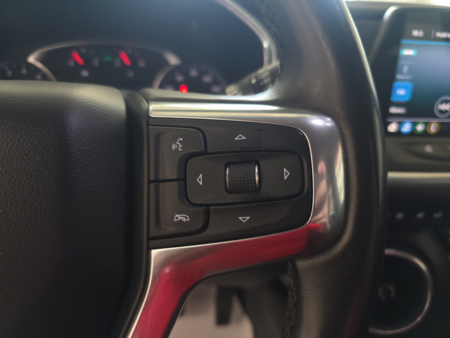 Used 2020 Chevrolet Blazer LT FWD image 16