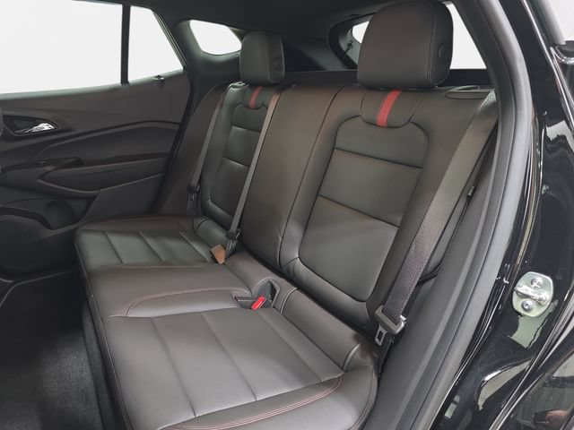 Used 2025 Chevrolet Trax RS w/ Driver Confidence Package FWD image 13