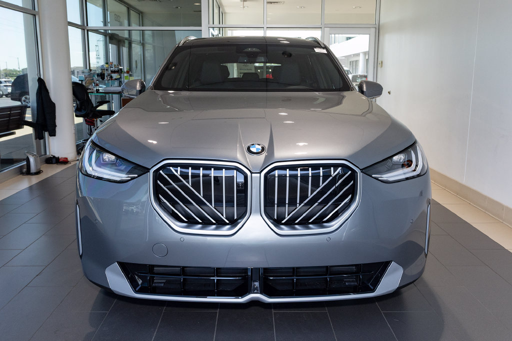 Used 2026 BMW X3 xDrive30i w/ Premium Package AWD/4WD image 10