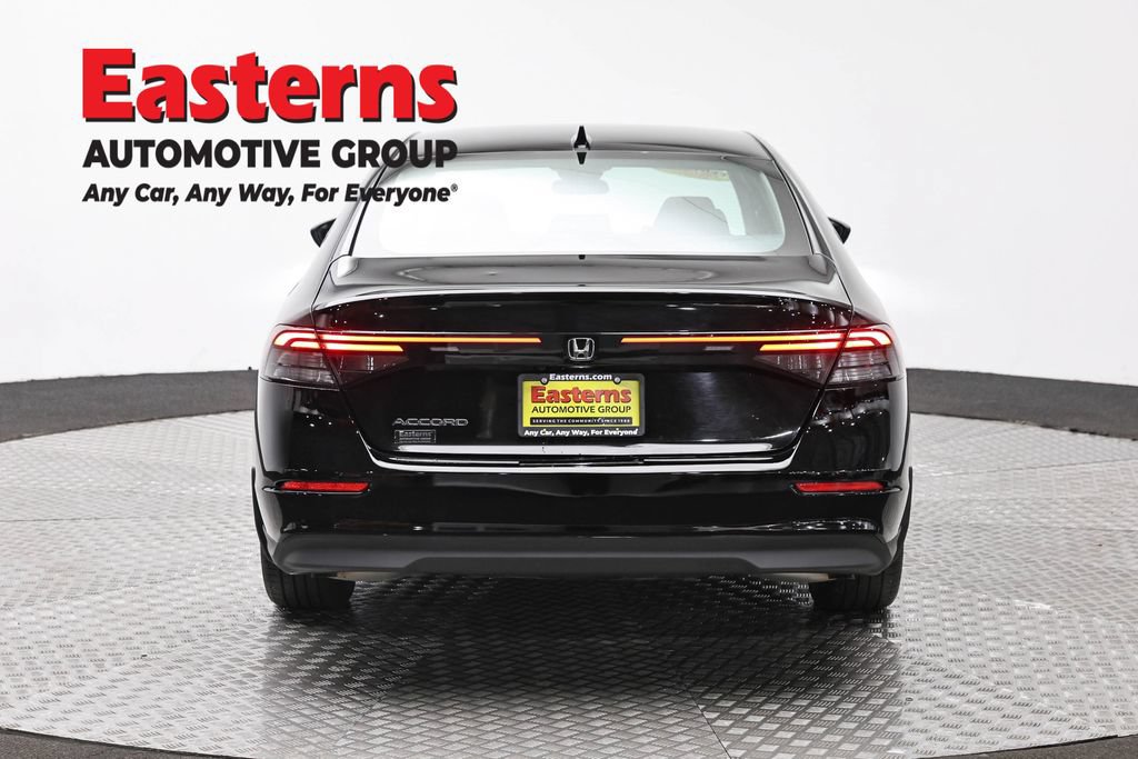 Used 2025 Honda Accord SE image 6