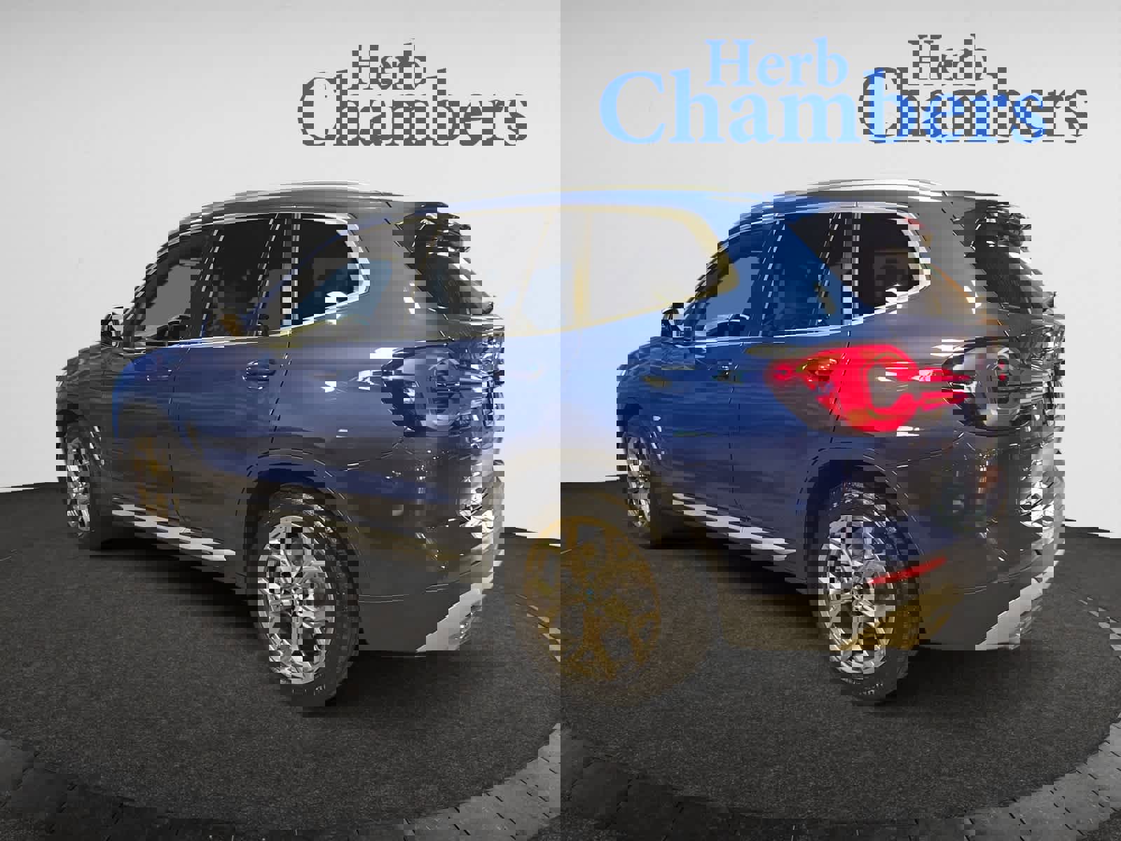 Used 2022 BMW X3 xDrive30i w/ Premium Package image 3