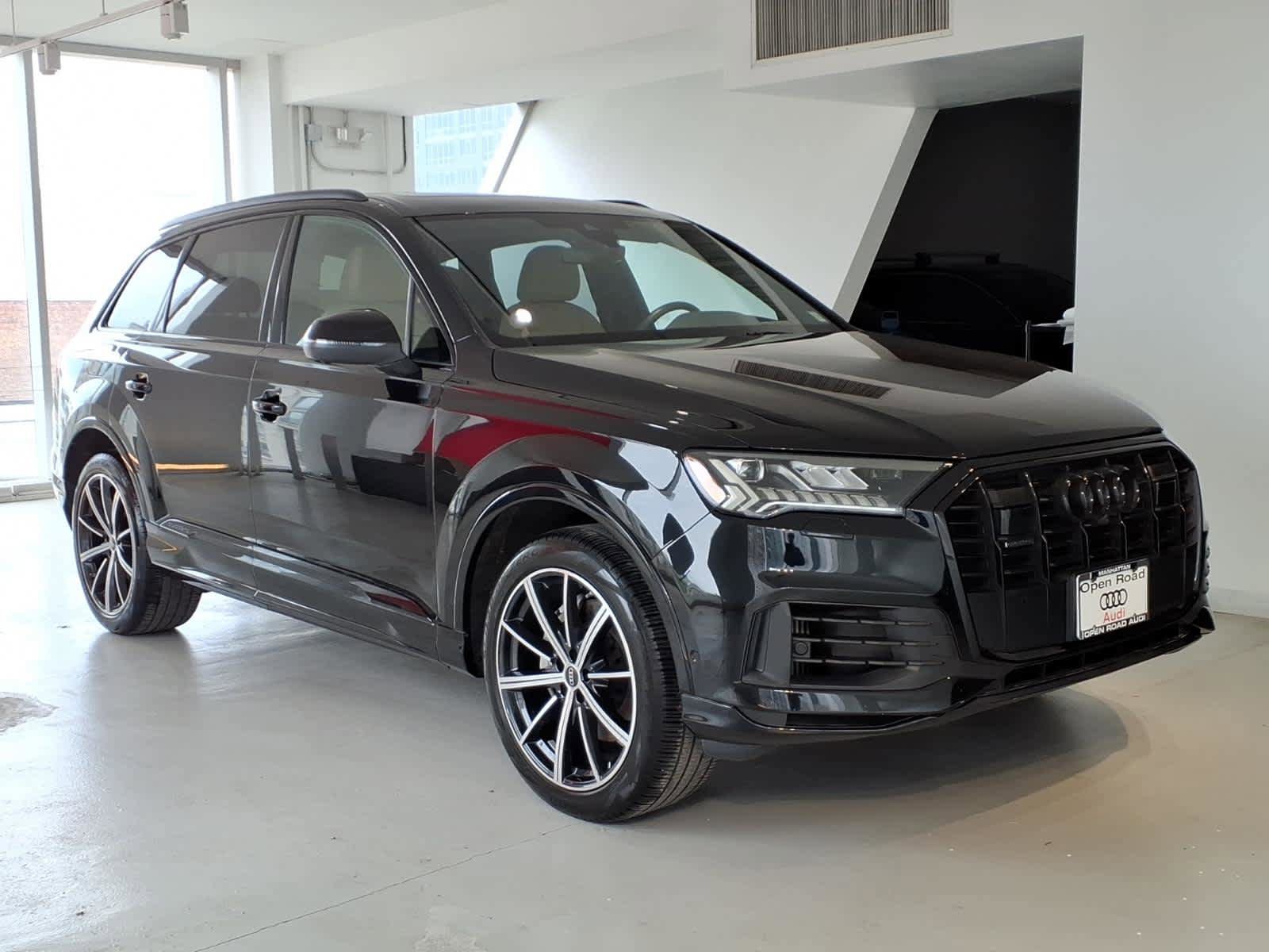Used 2023 Audi Q7 3.0T Premium Plus w/ Premium Plus Package AWD/4WD image 3