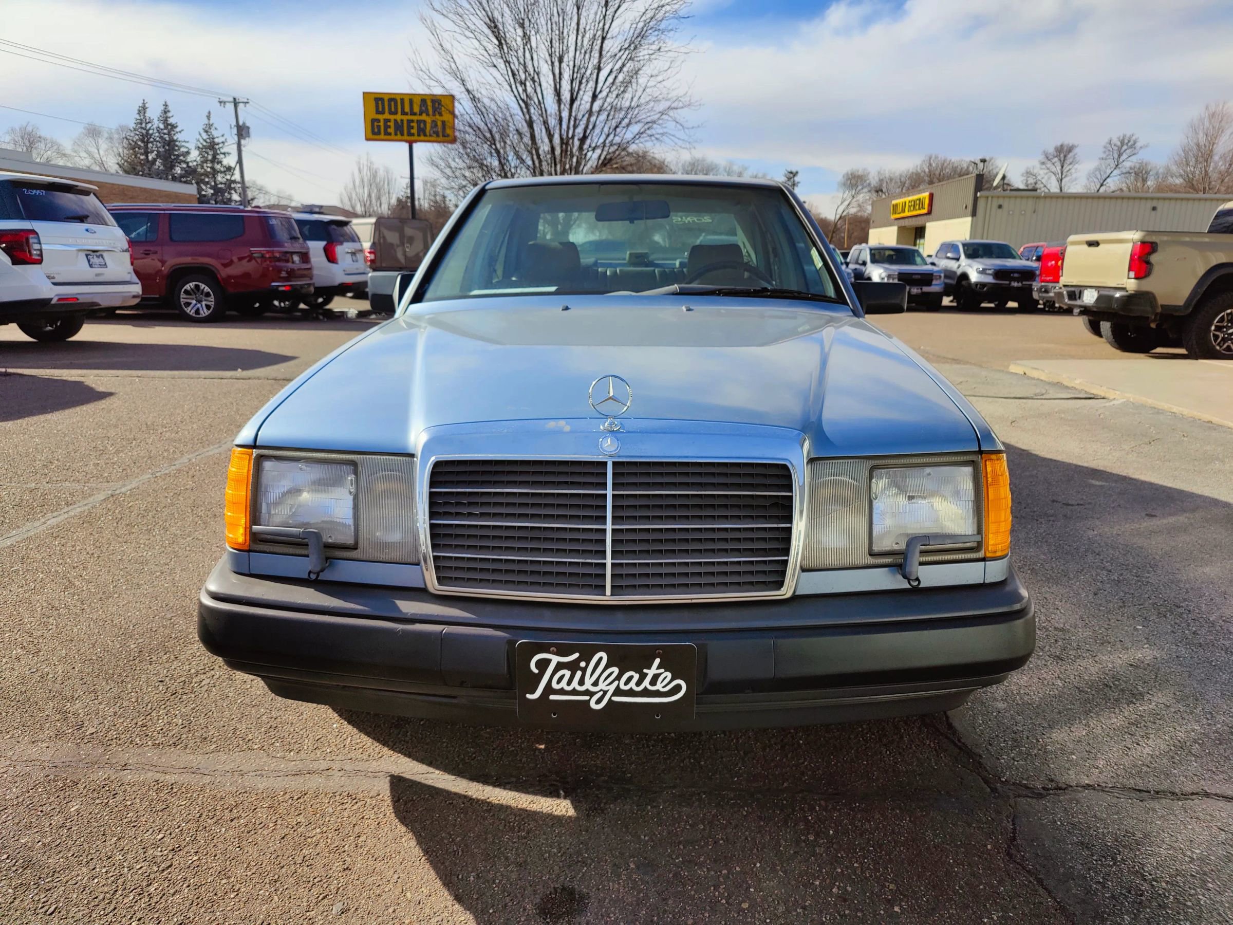 Used 1989 Mercedes-Benz 300 E 3.0 image 3