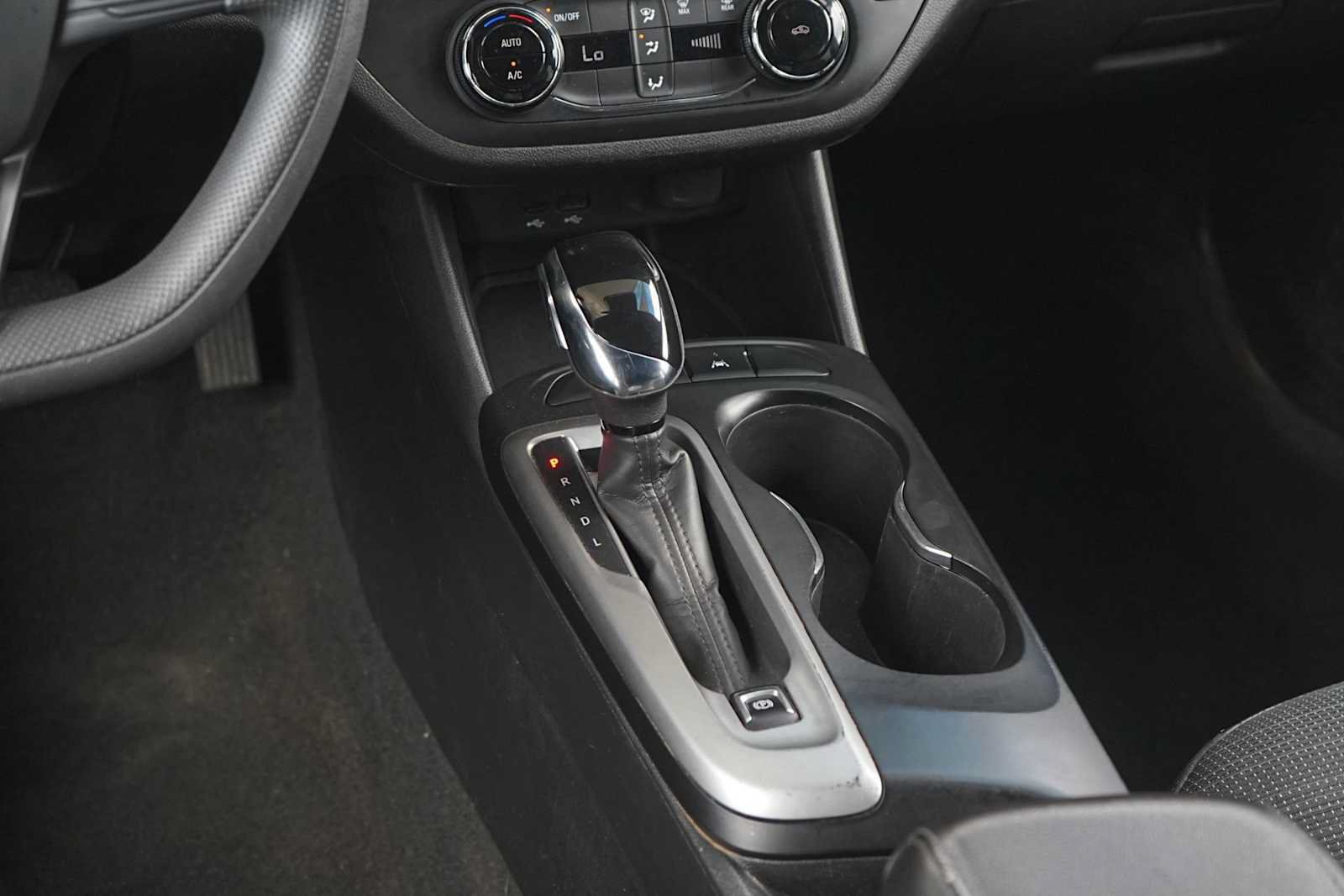 Used 2025 Buick Envista Preferred FWD image 22