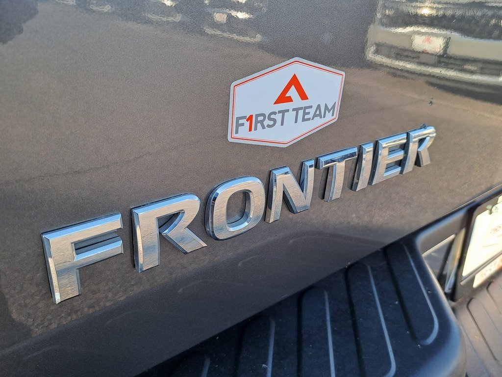 Used 2016 Nissan Frontier SV image 27