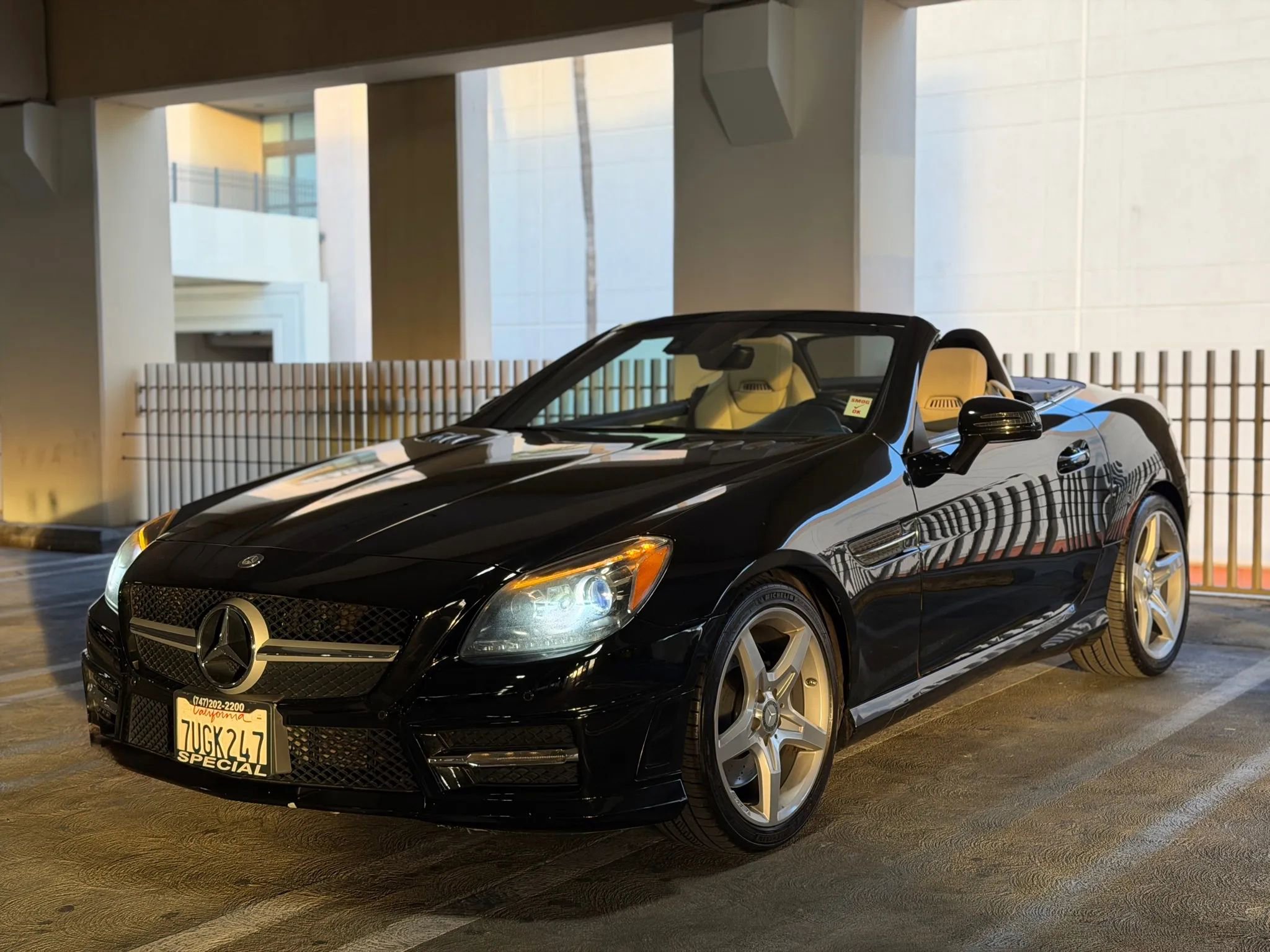 Used 2014 Mercedes-Benz SLK 250 w/ Sport Package image 1