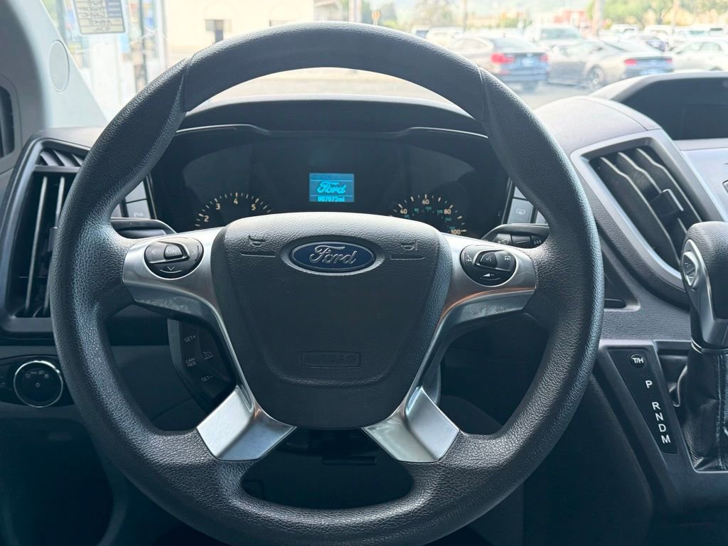 Used 2018 Ford Transit 350 XLT image 14