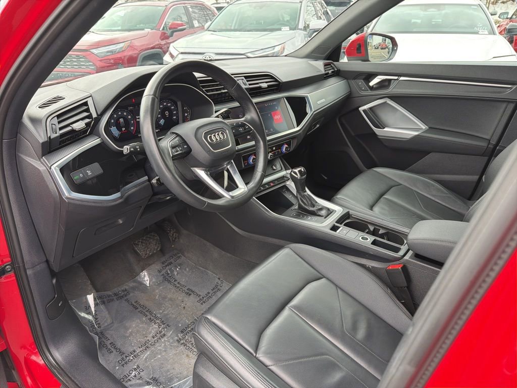 Used 2022 Audi Q3 2.0T Premium Plus image 26