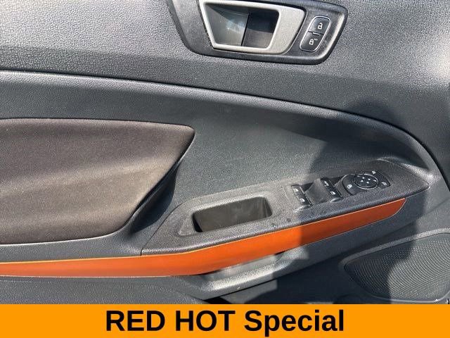 Used 2021 Ford EcoSport SE w/ SE Convenience Package image 13