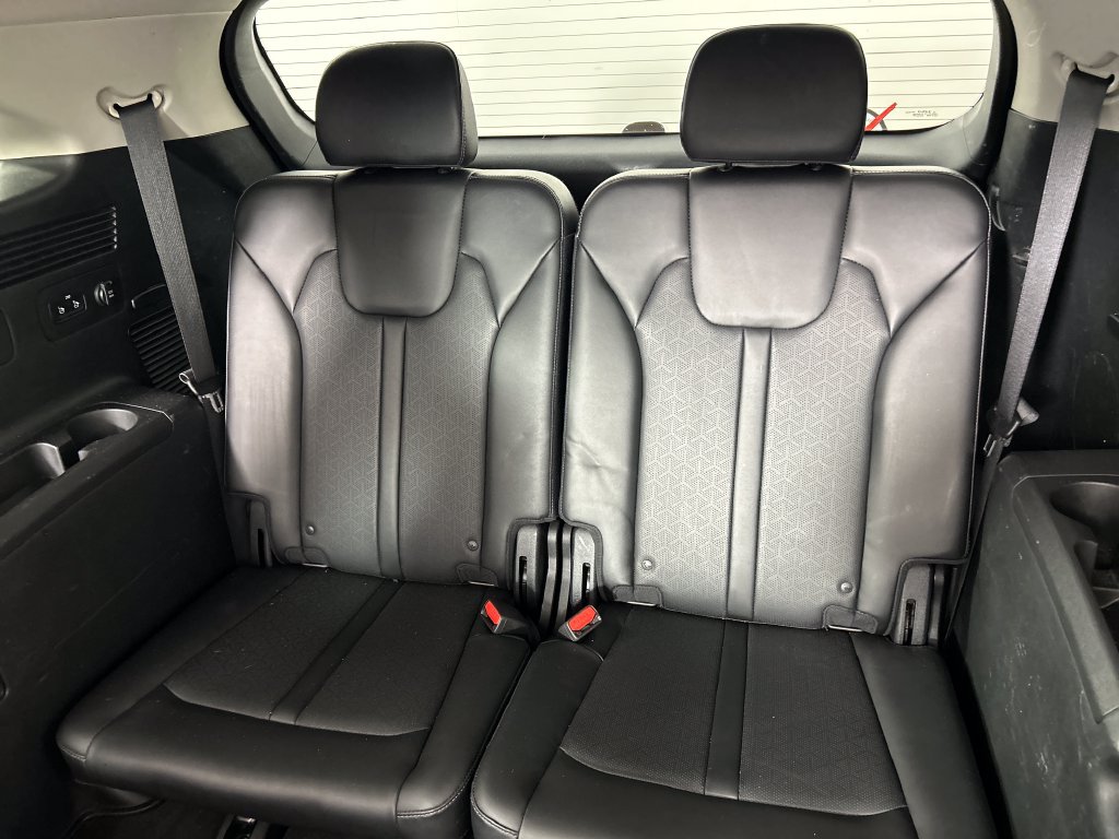 Used 2023 Kia Sorento SX AWD/4WD image 20