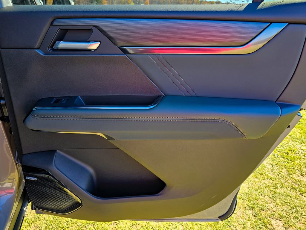 New 2026 GMC Acadia AT4 w/ Luxury Package image 43