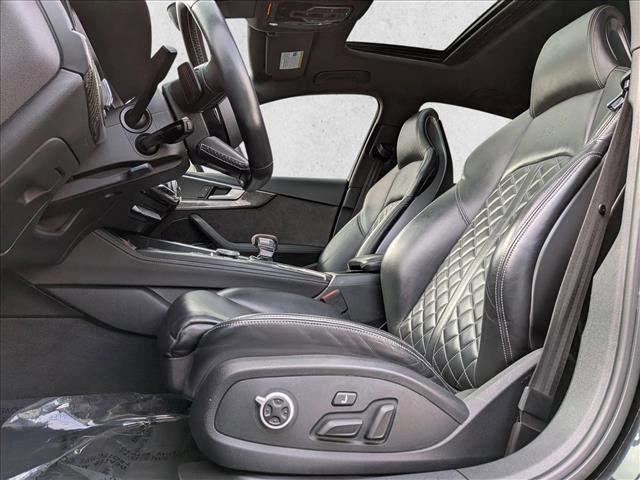 Used 2019 Audi S4 Premium Plus w/ Premium Plus Package image 14