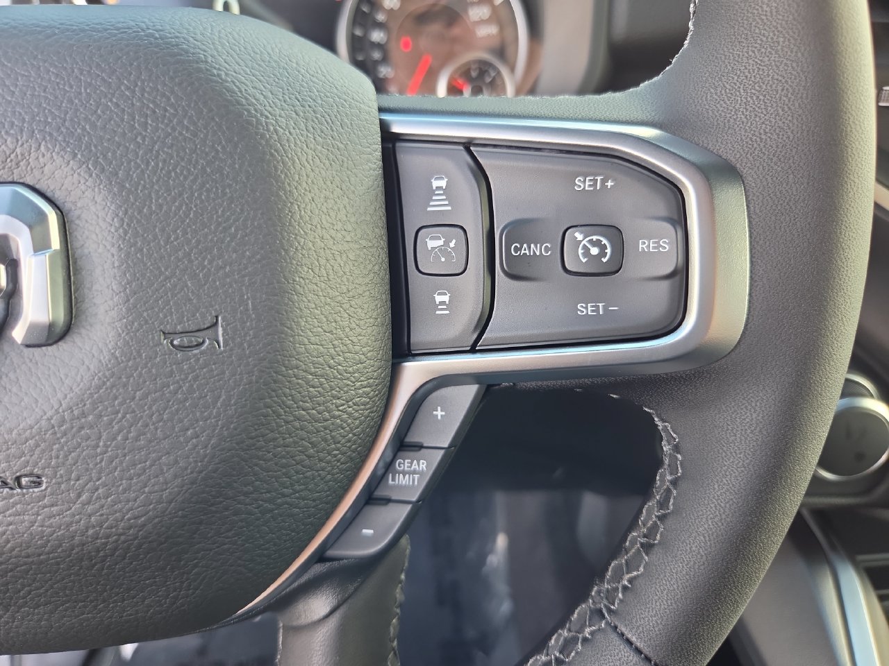 New 2026 RAM 1500 Big Horn AWD/4WD image 30