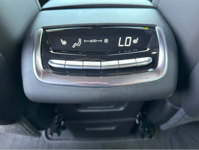Certified 2023 Cadillac XT6 Sport w/ Technology Package AWD/4WD image 8