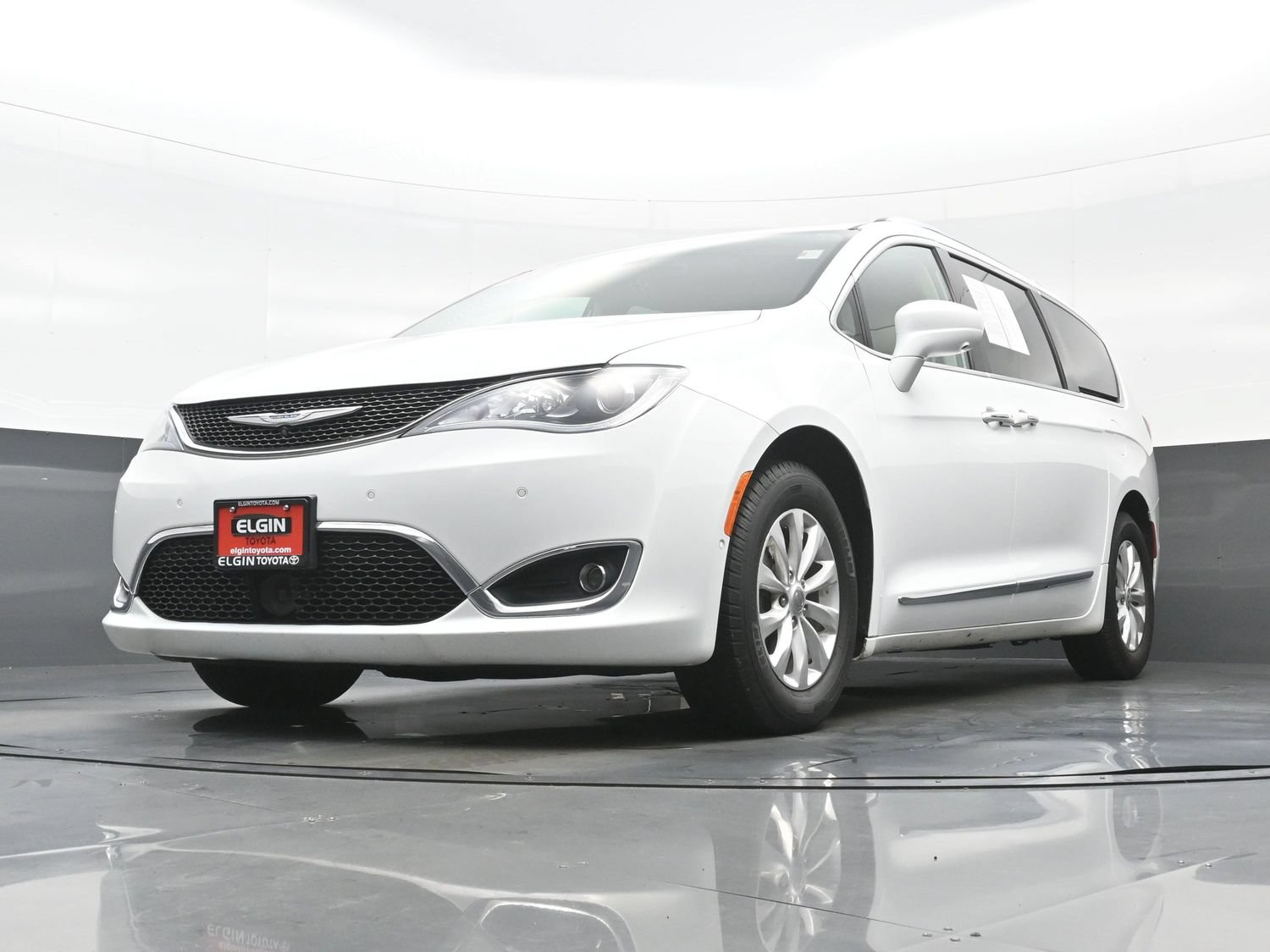 Used 2018 Chrysler Pacifica Touring-L Plus w/ Advanced Safetytec Group FWD image 30