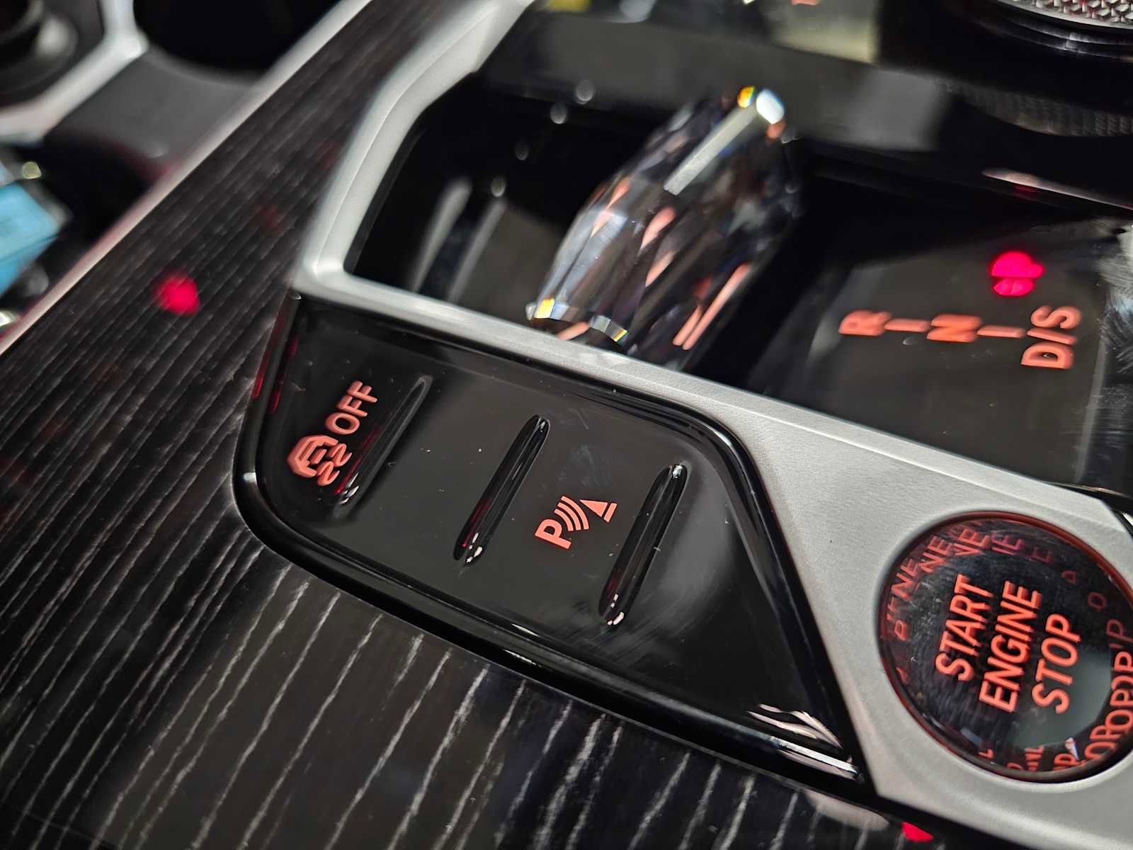 New 2026 BMW X7 M60i image 22