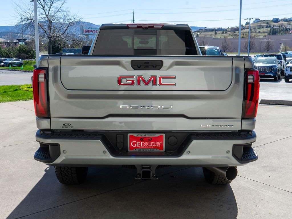 New 2026 GMC Sierra 3500 Denali w/ Denali Reserve Package AWD/4WD image 6