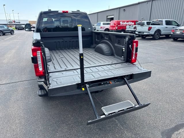 New 2026 Ford F250 Lariat w/ Lariat Ultimate Package AWD/4WD image 9