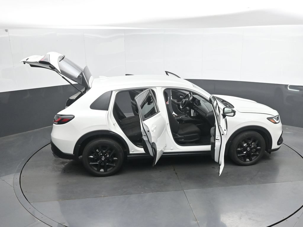 Used 2024 Honda HR-V Sport image 47