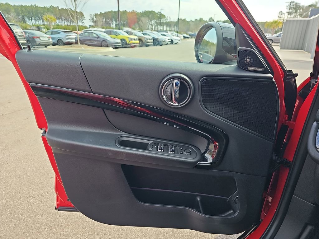 Used 2023 MINI Cooper Countryman S w/ Premium Package image 30