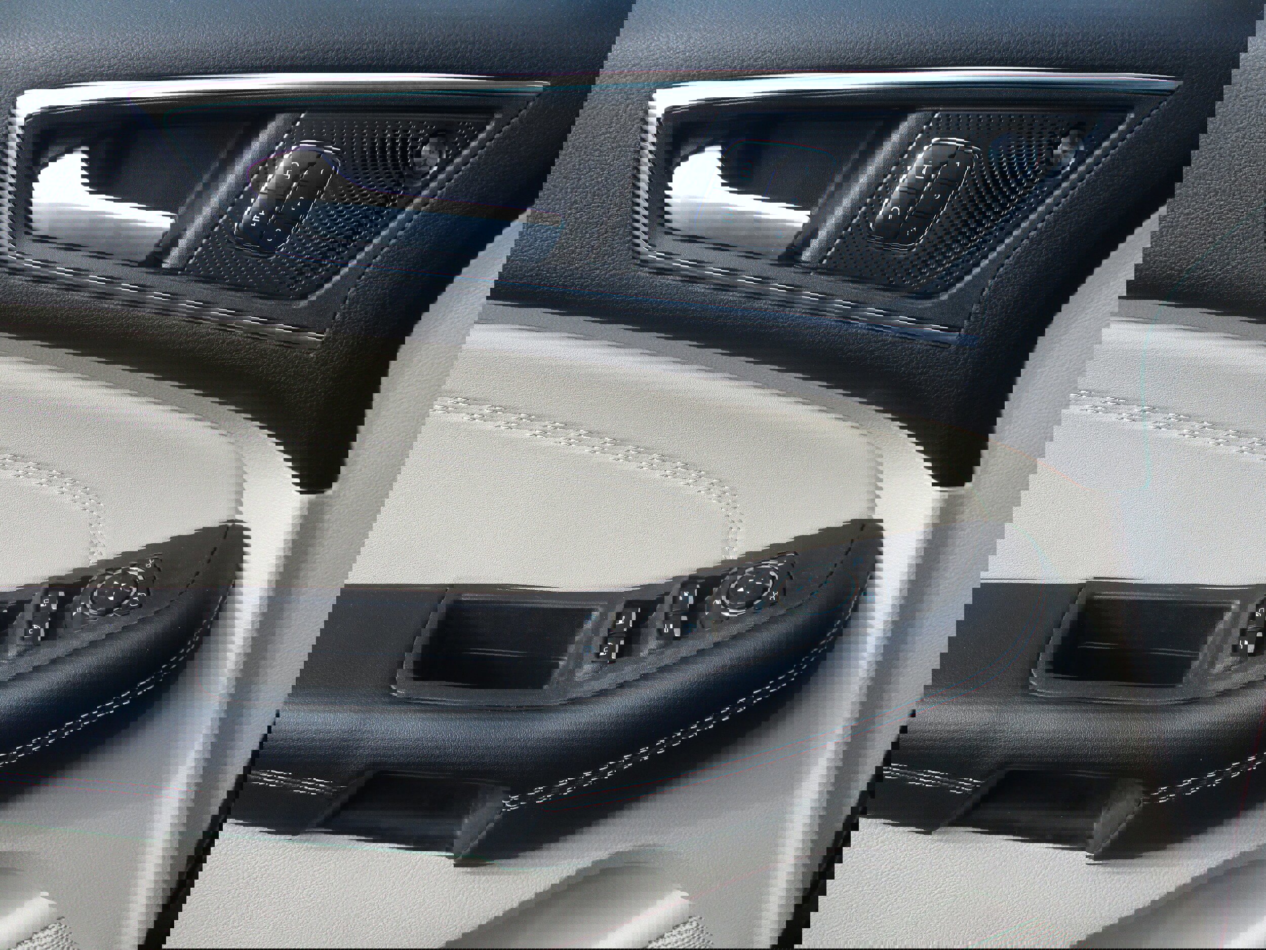 Used 2024 Ford Edge Titanium w/ Equipment Group 301A image 14