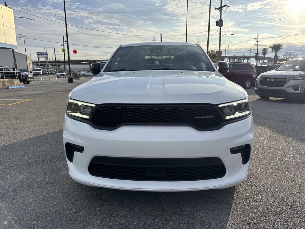Used 2023 Dodge Durango GT image 2