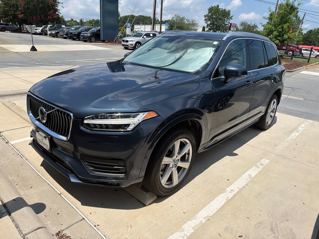 Used 2020 Volvo XC90 T6 Momentum AWD/4WD image 3
