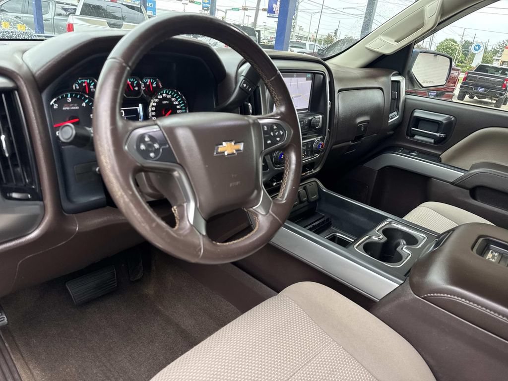 Used 2018 Chevrolet Silverado 1500 LT w/ All Star Edition AWD/4WD image 19