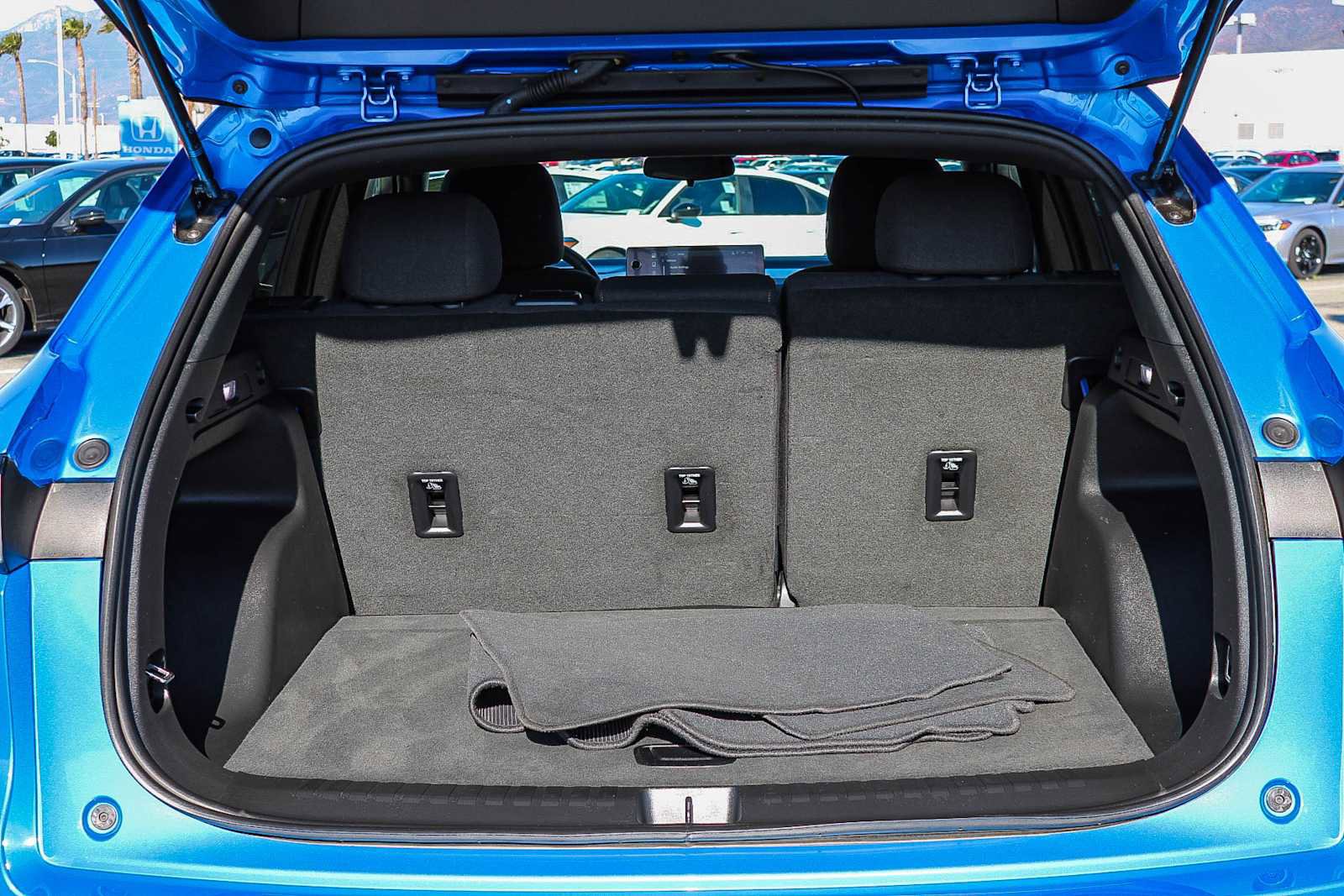 Certified 2024 Honda Prologue EX image 25