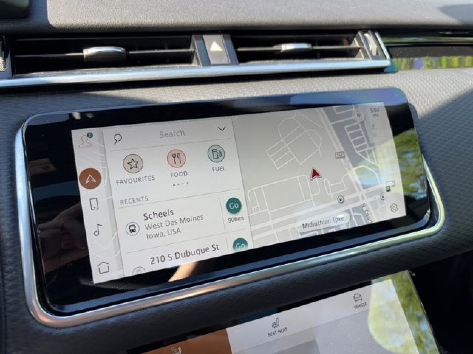 Certified 2021 Land Rover Range Rover Velar S image 16