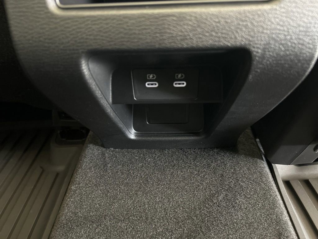 New 2026 Mitsubishi Outlander SE image 29