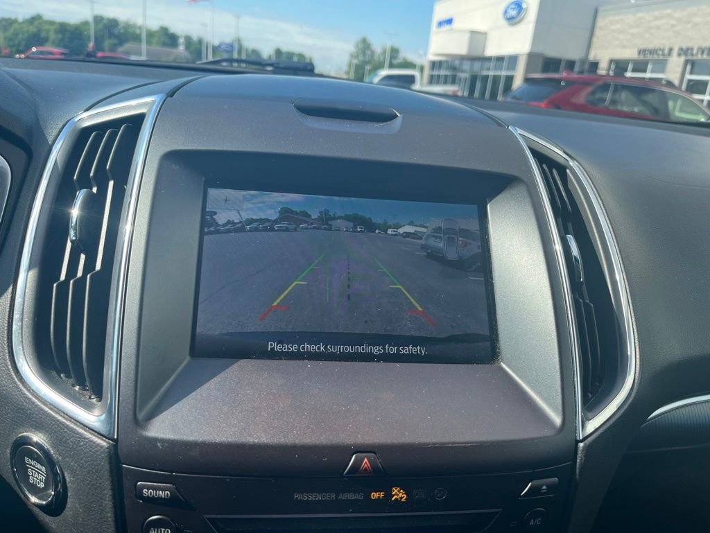 Used 2019 Ford Edge Titanium AWD/4WD image 13