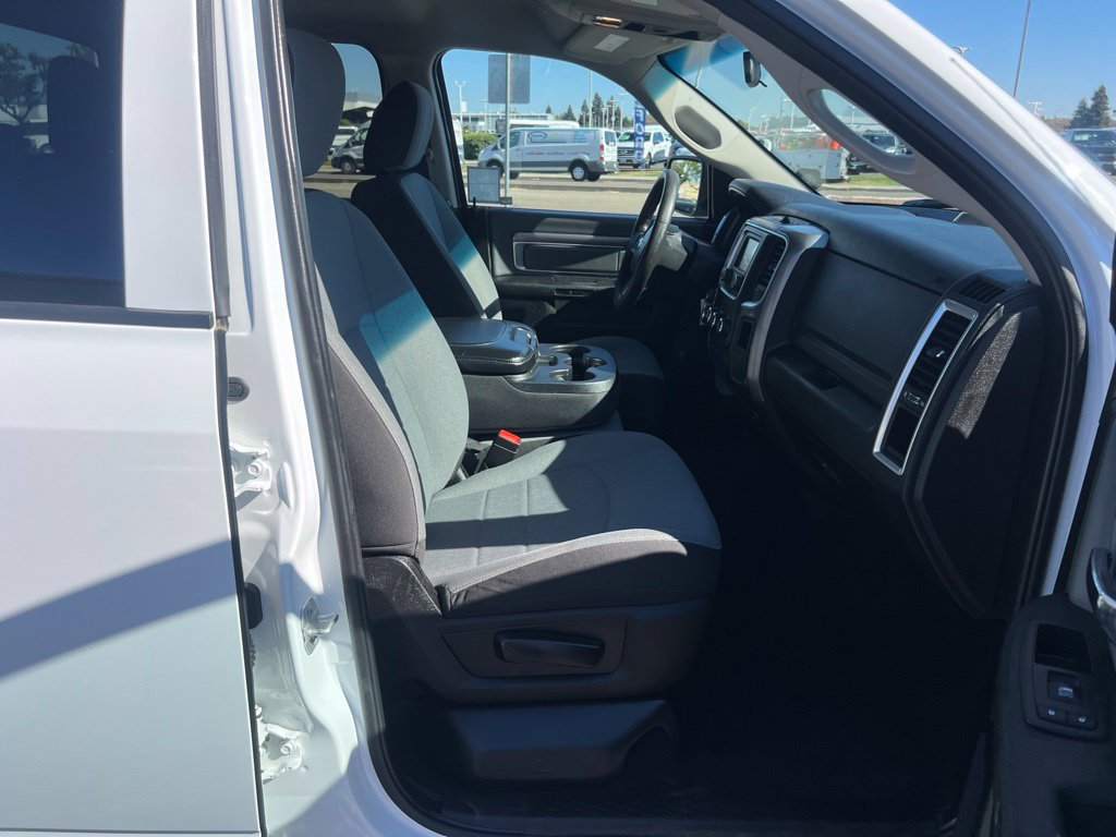 Used 2024 RAM 1500 Classic SLT AWD/4WD image 36
