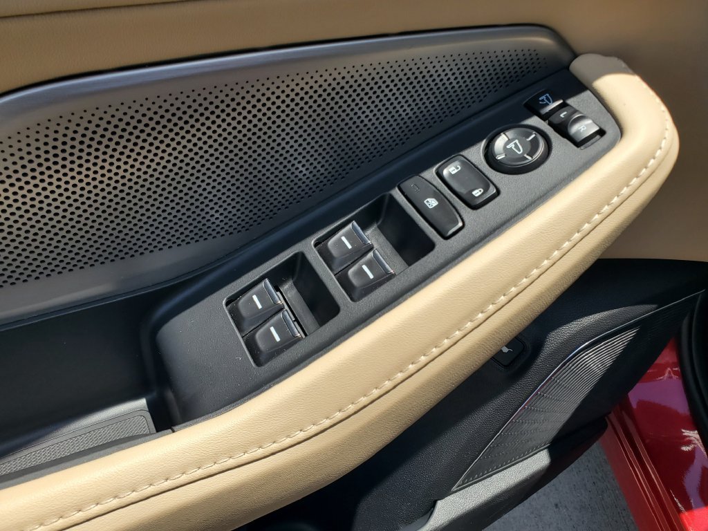 Used 2025 Acura MDX w/ Technology Package FWD image 21