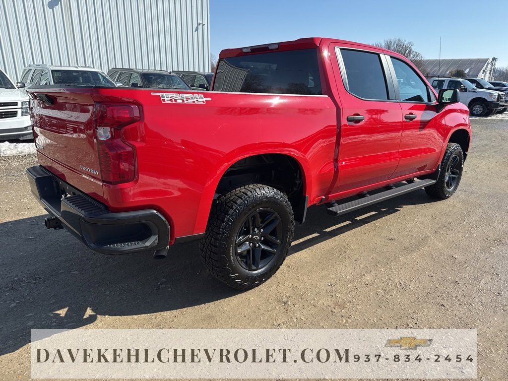 Used 2025 Chevrolet Silverado 1500 Custom Trail Boss image 2