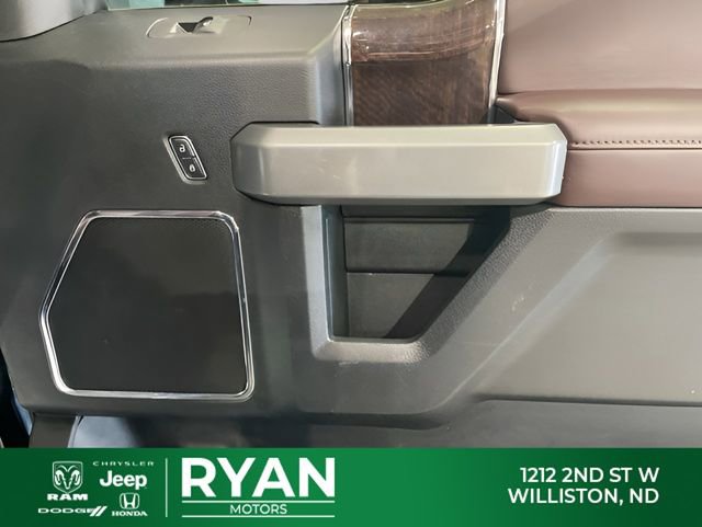 Used 2017 Ford F350 Platinum w/ Platinum Ultimate Package AWD/4WD image 31