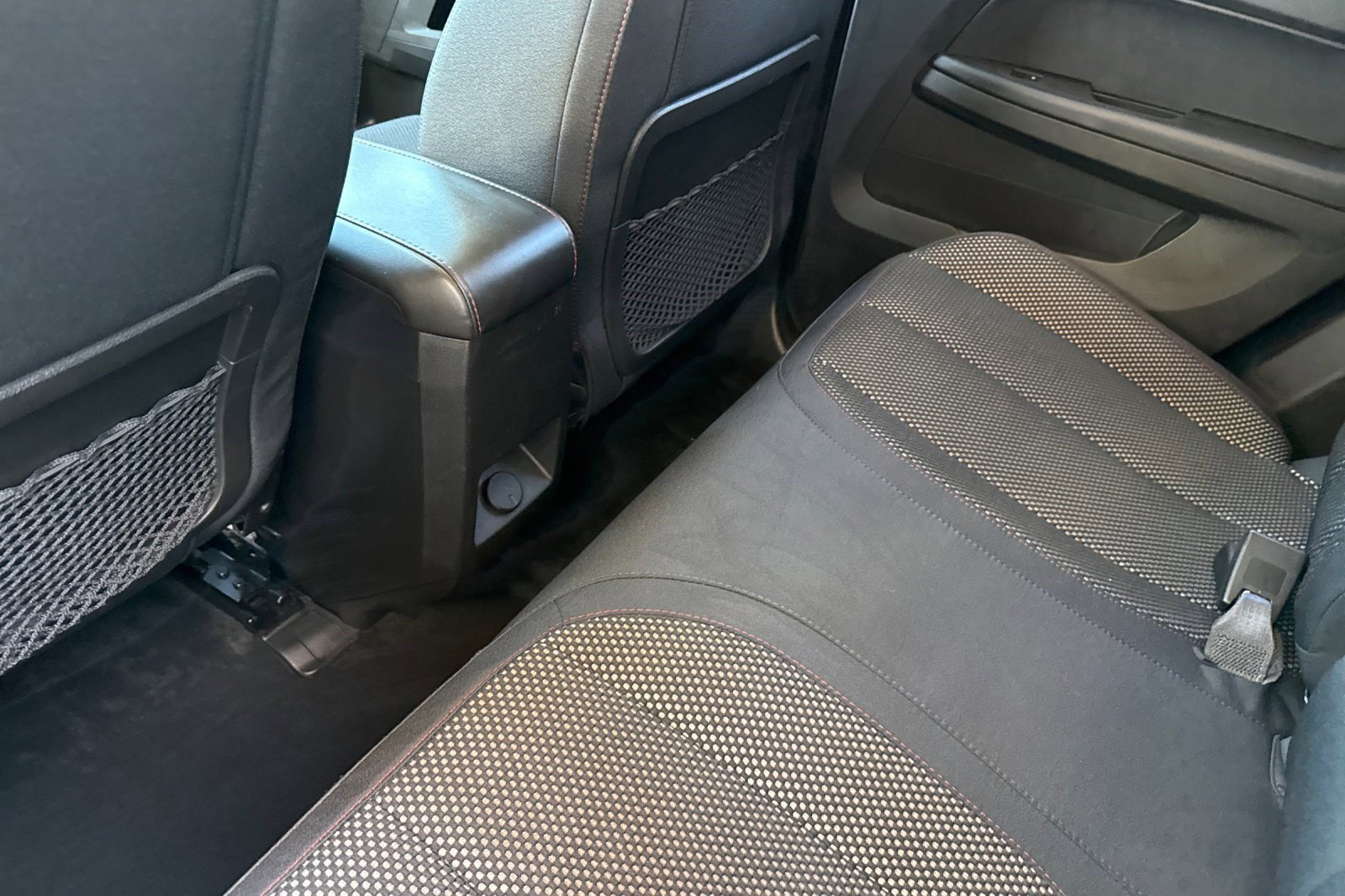 Used 2012 Chevrolet Equinox LT w/ Driver Convenience Package FWD image 25