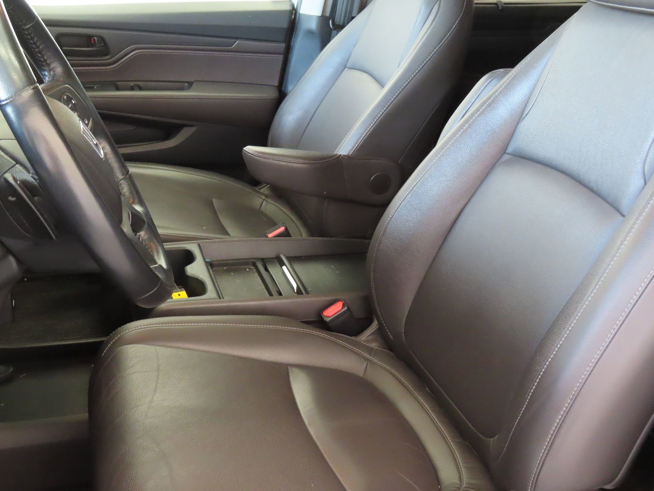 Used 2021 Honda Odyssey EX-L image 13