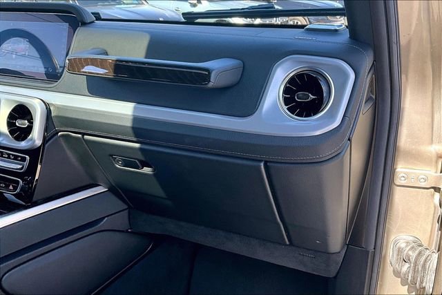 Used 2021 Mercedes-Benz G 550 image 23
